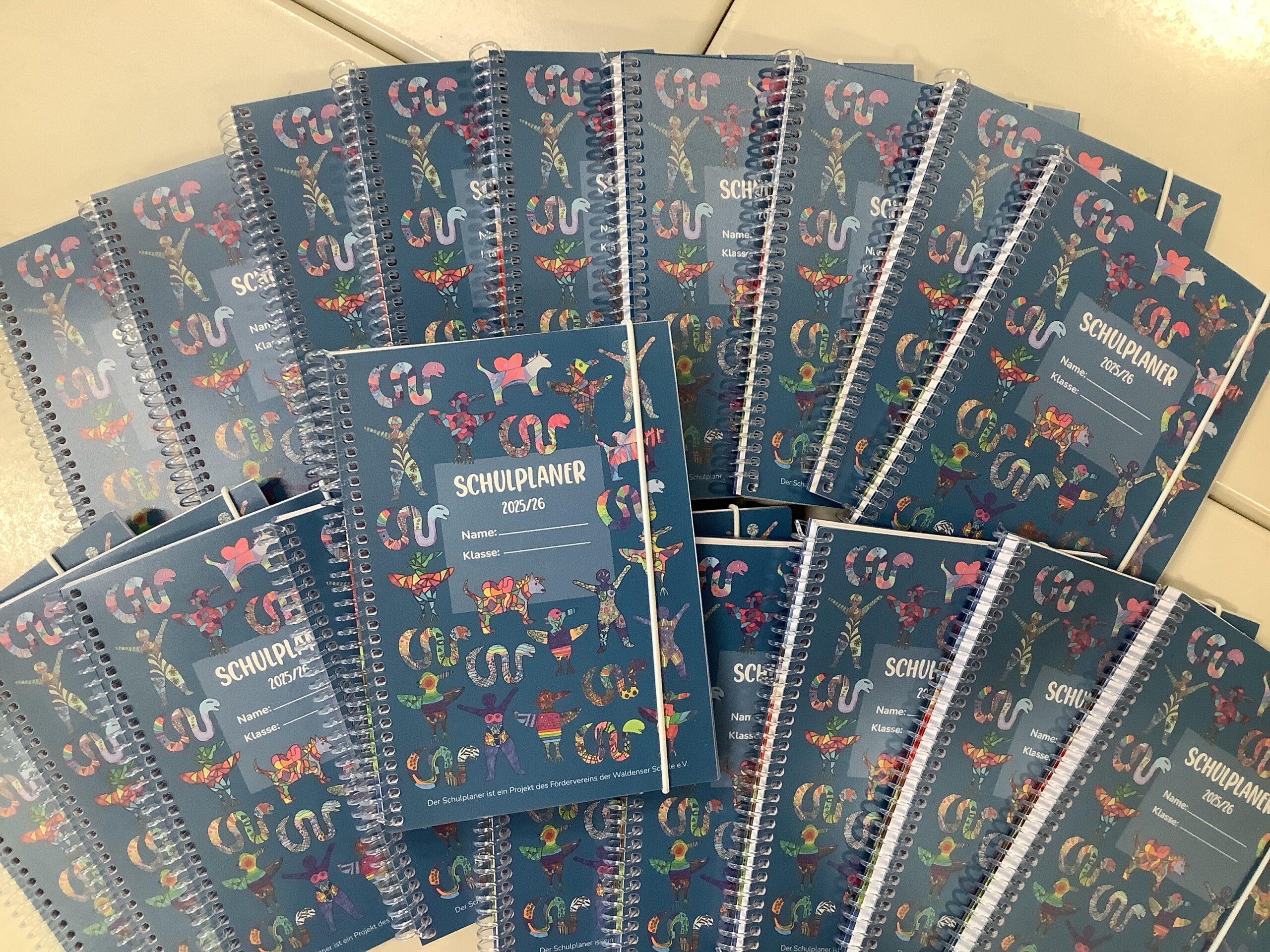 Die neuen Schulplaner sind da!